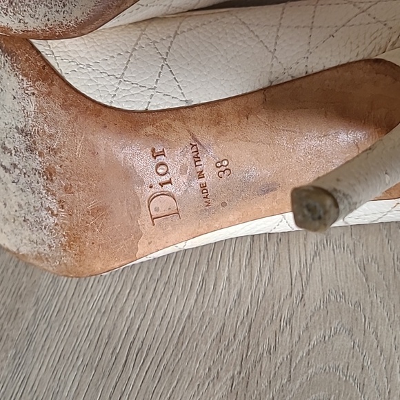 Dior bumblebee Prep Toe Grained Calksin Heels Sandals - Size 38 EUR - Picture 8 of 12